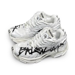 Balenciaga Dirty White Writing