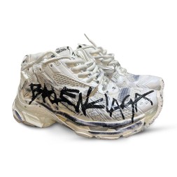 Balenciaga Dirty White Writing