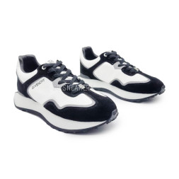 Givenchy GIV Runner Black/White