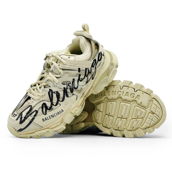 Женские кроссовки Balenciaga Track 3 Graffiti Cream