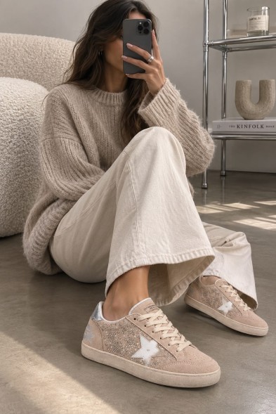 Женские кеды Golden Goose Super-Star Suede Beige Crystal